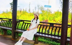 日本A片把舌头伸进粉嫩视频